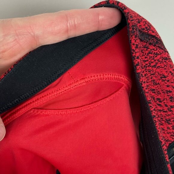 Lululemon Ta Ta Tamer III Sports Bra Jacquard Red Power Luxtreme Supportive Top - Picture 8 of 10